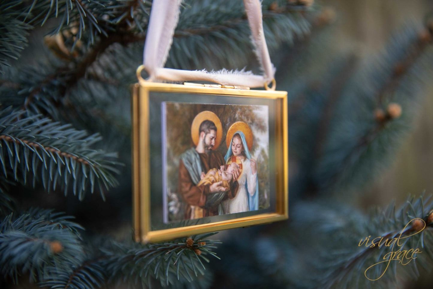 The Treasury | Fine Art Ornament